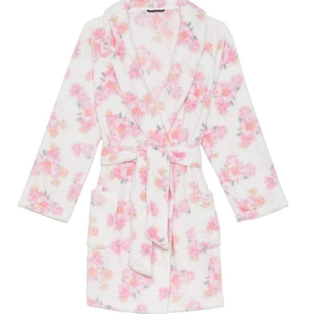 Victoria Secret Shortie Cozy Robe size XL/XXL NWT